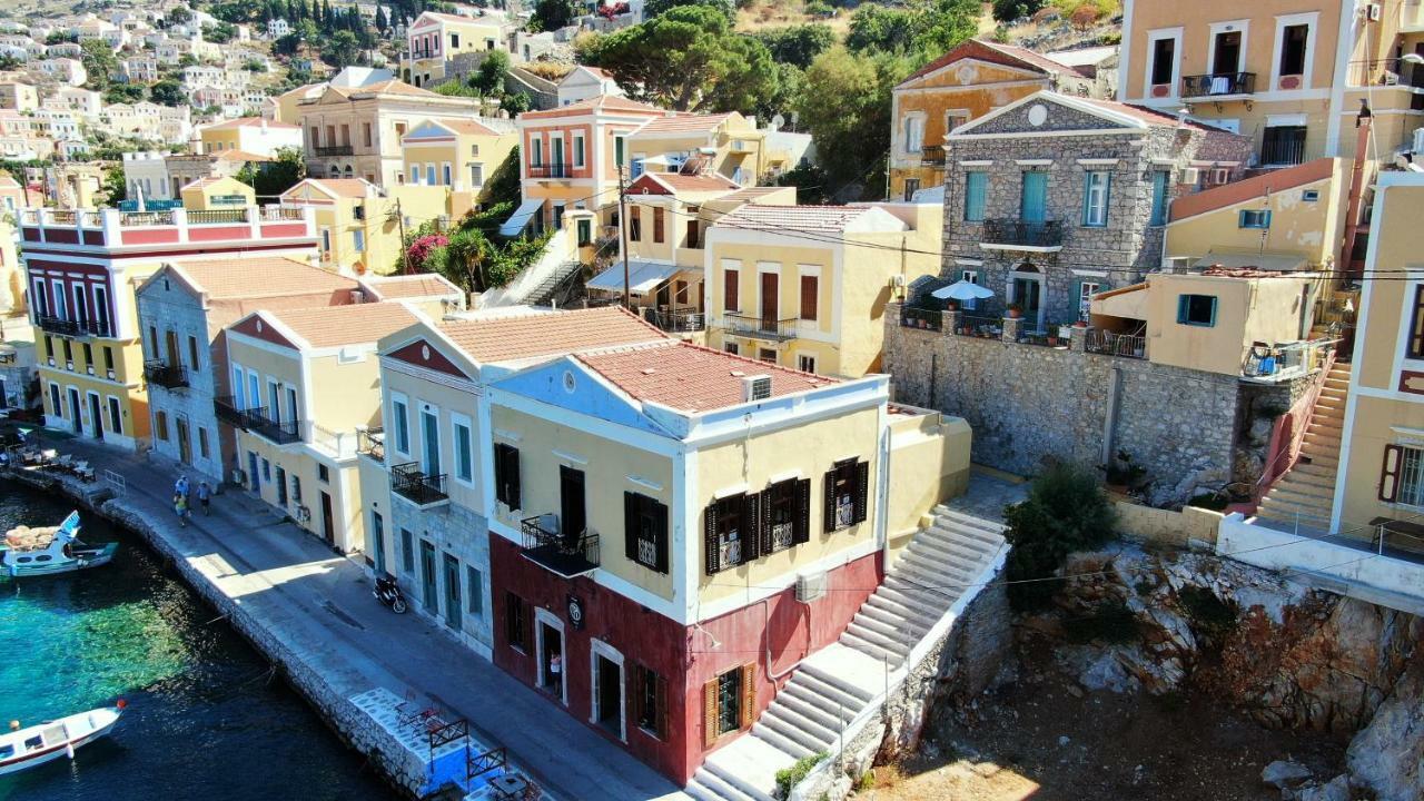 Moschos Mansion Villa Sými Luaran gambar